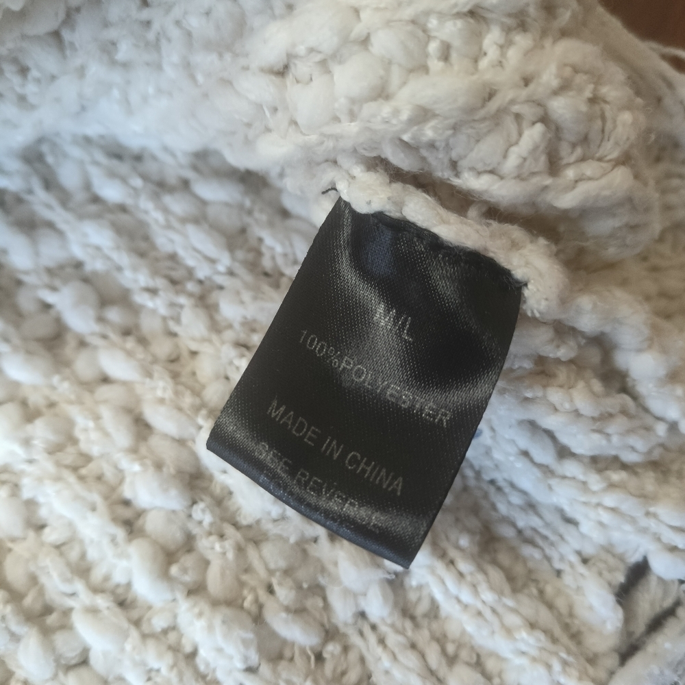 Wish list white / cream  knit sweater with worn‎ details size M/L V-neck western - Picture 8 of 9